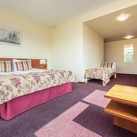 Meduza Hotel Połąga Zewnętrze zdjęcie